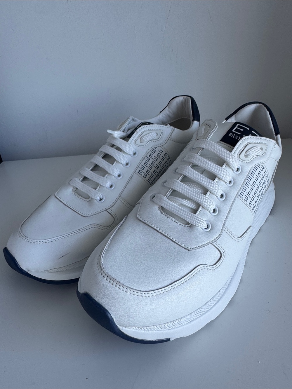 Italian Shoemakers White Sneakers with Navy Trim